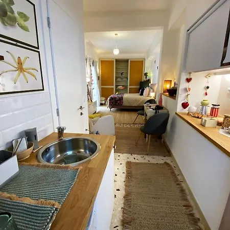 Les Hirondelles Apartment
